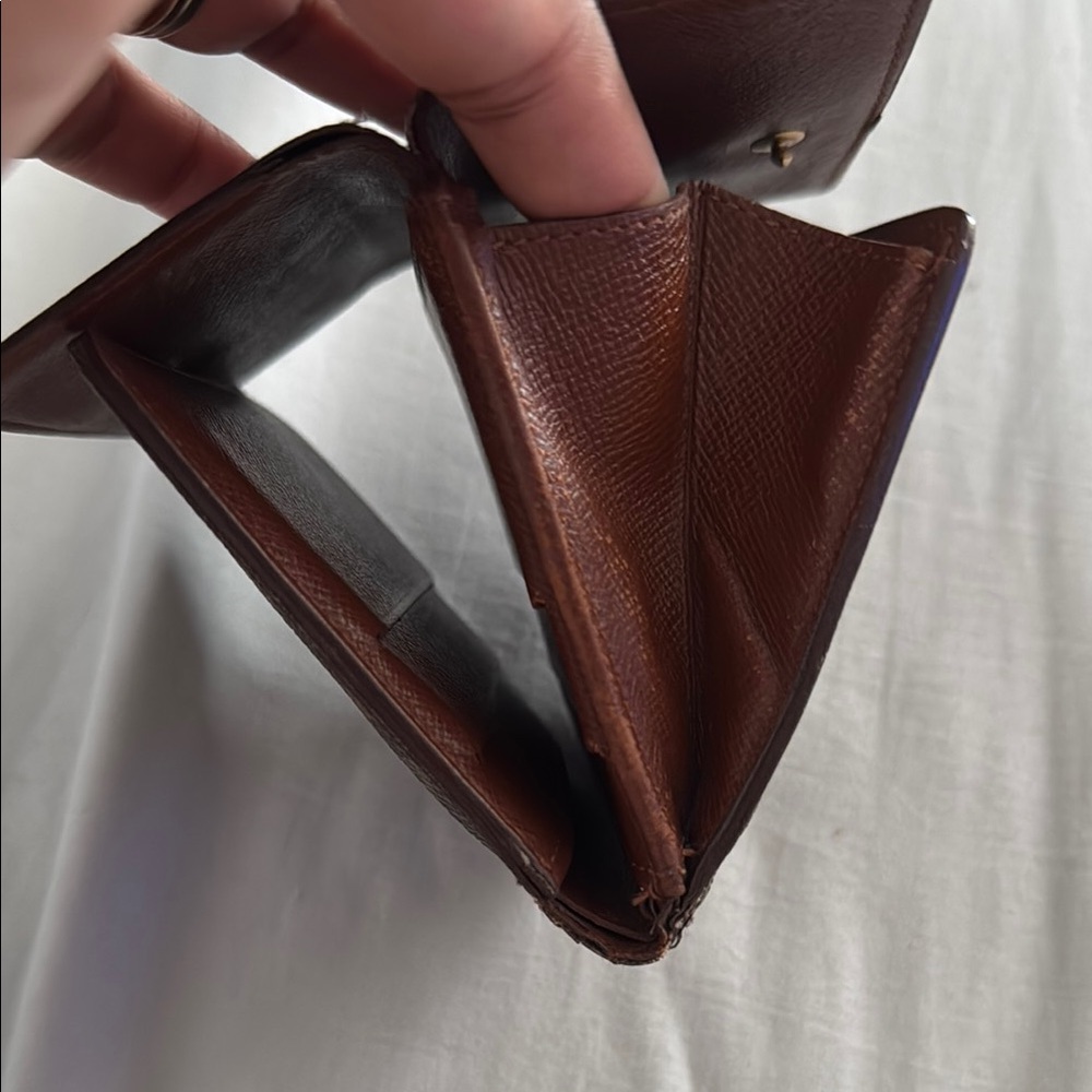 Louis Vuitton Brown Monogram Elise Trifold Unisex Wallet - Picture 6 of 7